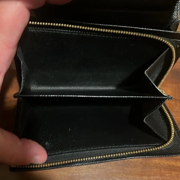 Louis Vuitton Epi Authentic Porte Monnaie Billets Tresor Leather Wallet MI1927
